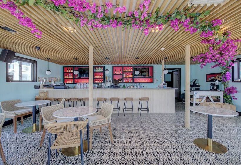 فندق Beachwalk At Sea Bright