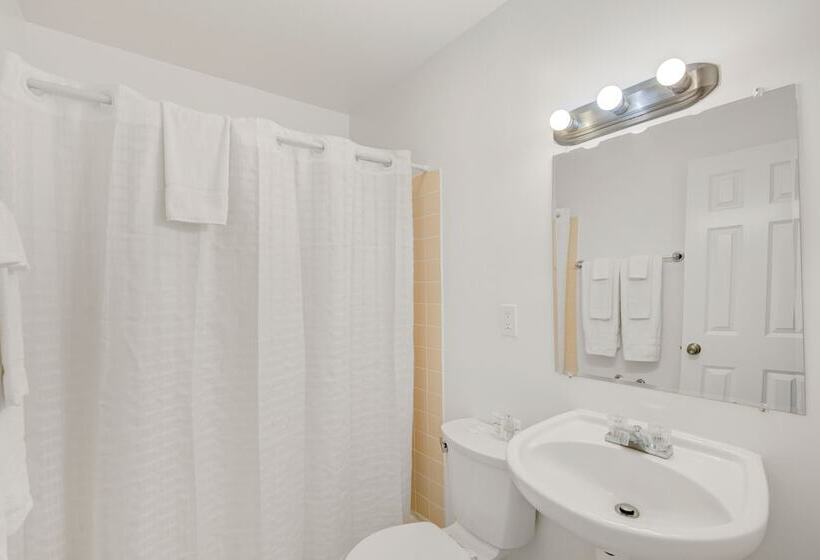 فندق Beachwalk At Sea Bright