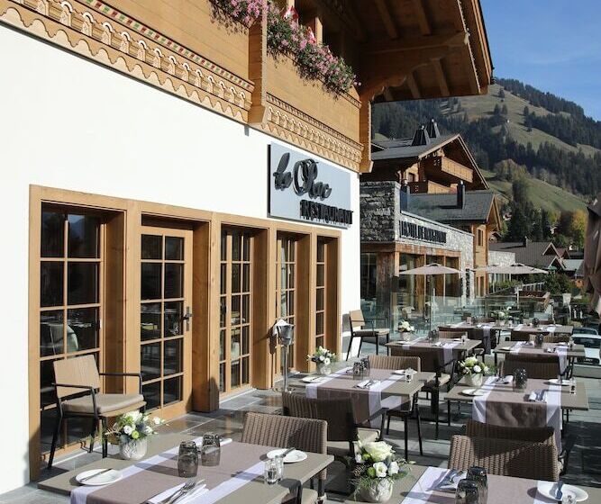 ホテル De Rougemont & Spa