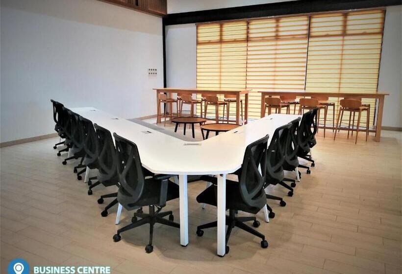 בית מלון כפרי Desa Selatan Resort