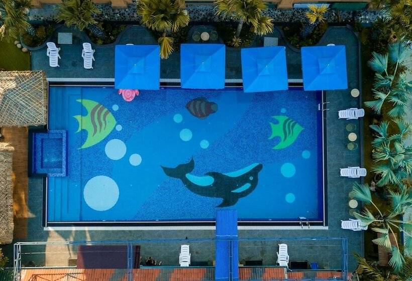 هتل Golden Emerald Resort