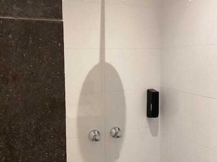 هتل Herberg De Witte Olifant