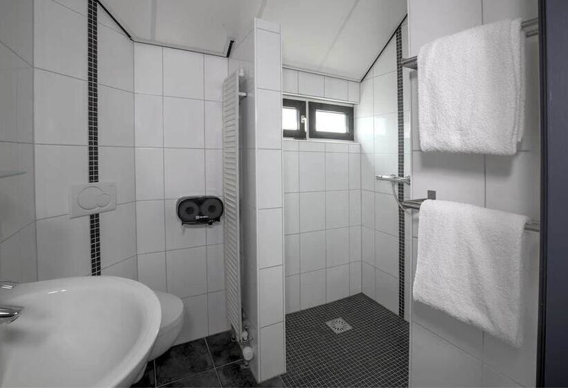 هتل Herberg De Witte Olifant