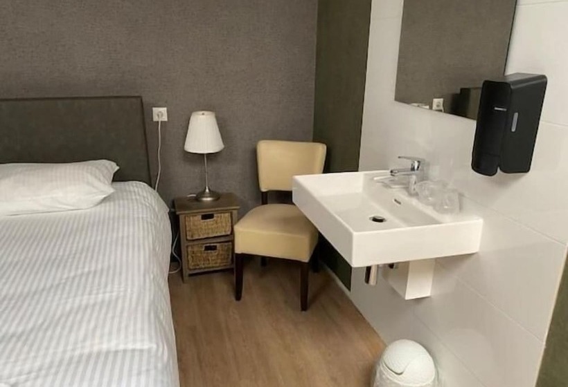 هتل Herberg De Witte Olifant