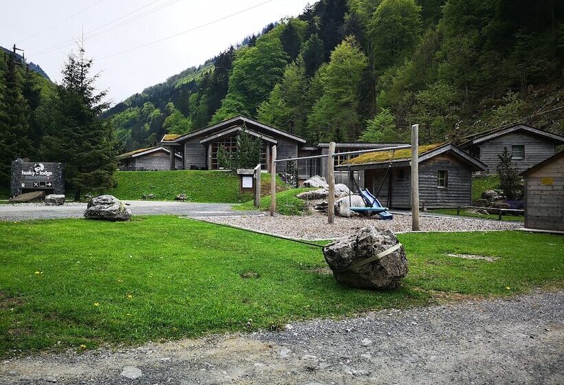 Hüttenhotel Husky Lodge