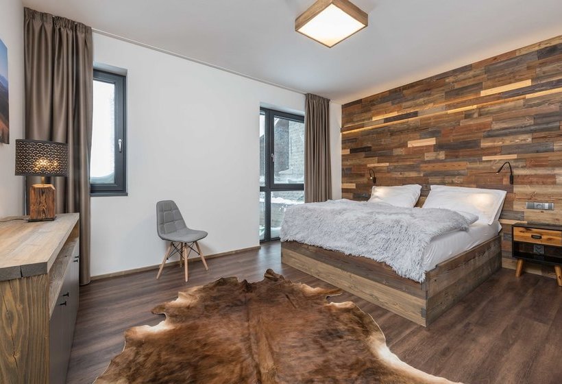 Отель Královka