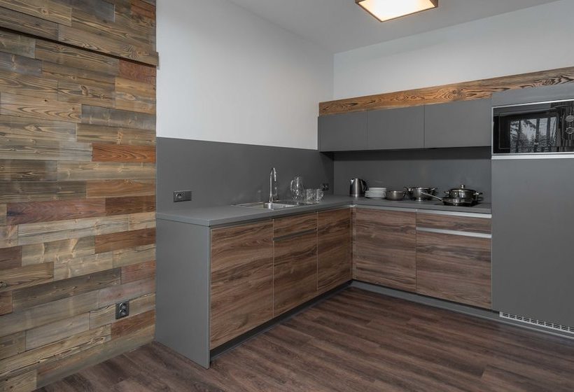 Отель Královka