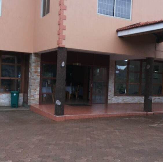 هتل Makan Hill Resort