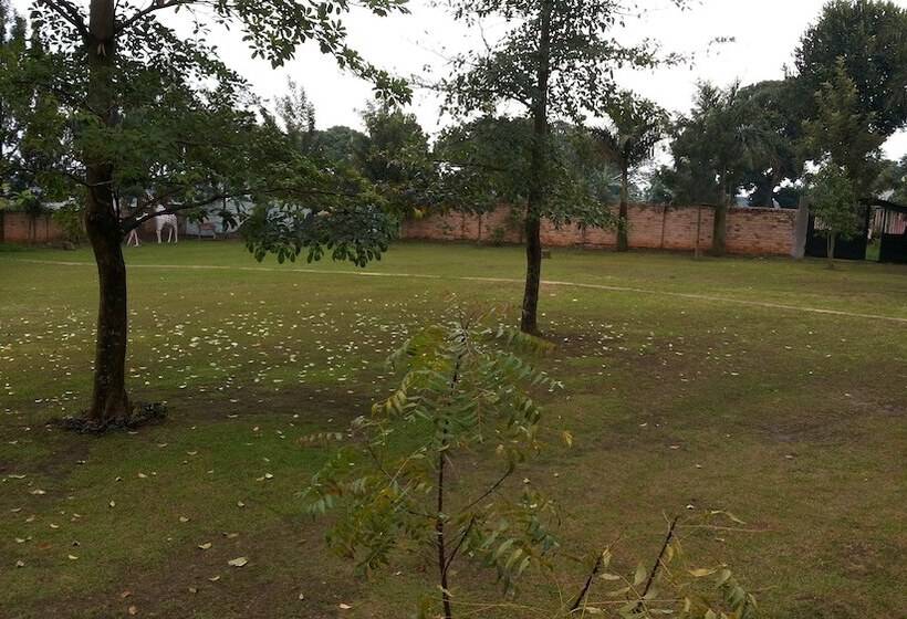 هتل Makan Hill Resort