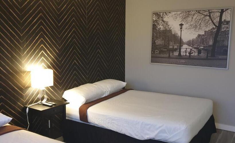 فندق New Frontier