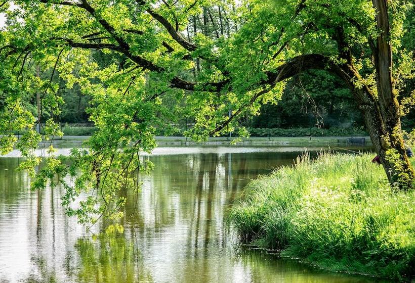 فندق Pałac Komierowo