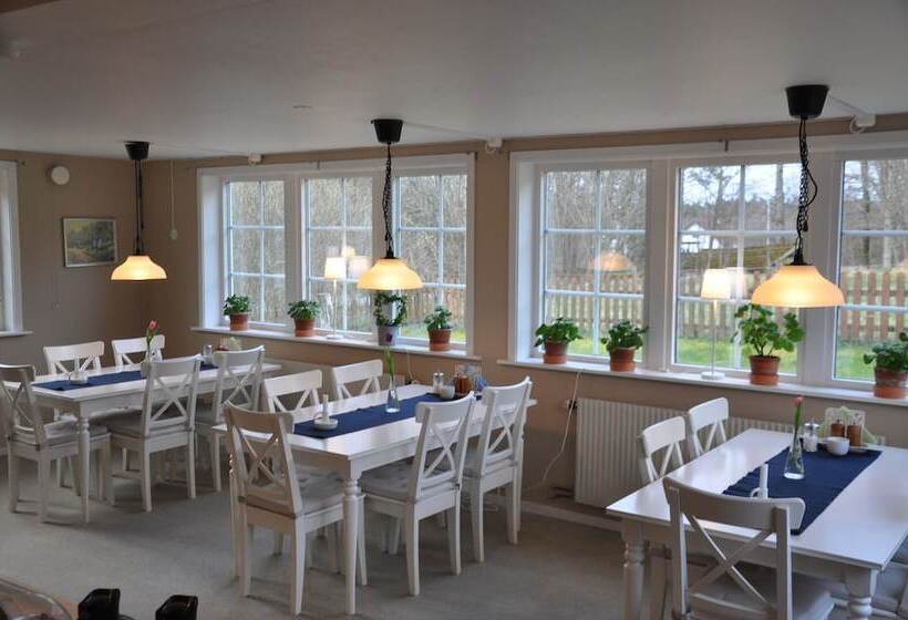 酒店 & Pensionat Björkelund