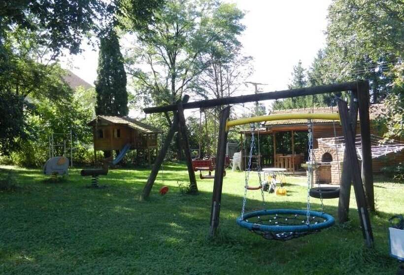 교외 호텔 Ferienhof Löw