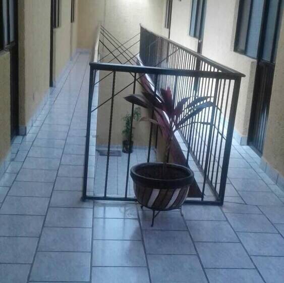 فندق Siesta Santuario