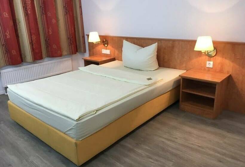 Main Kinzig Hotel Am Limes