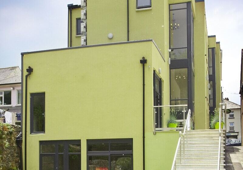 بنسيون Clody Lodge