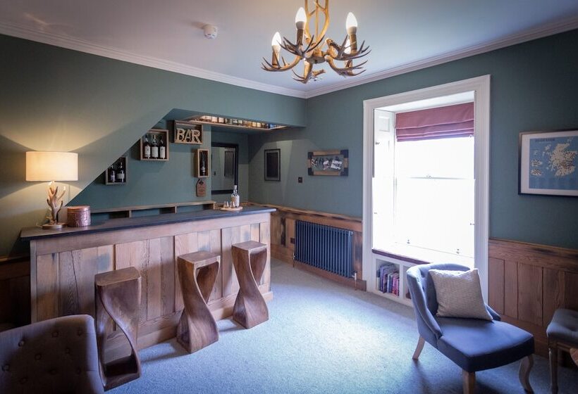 بنسيون Craigellachie Lodge