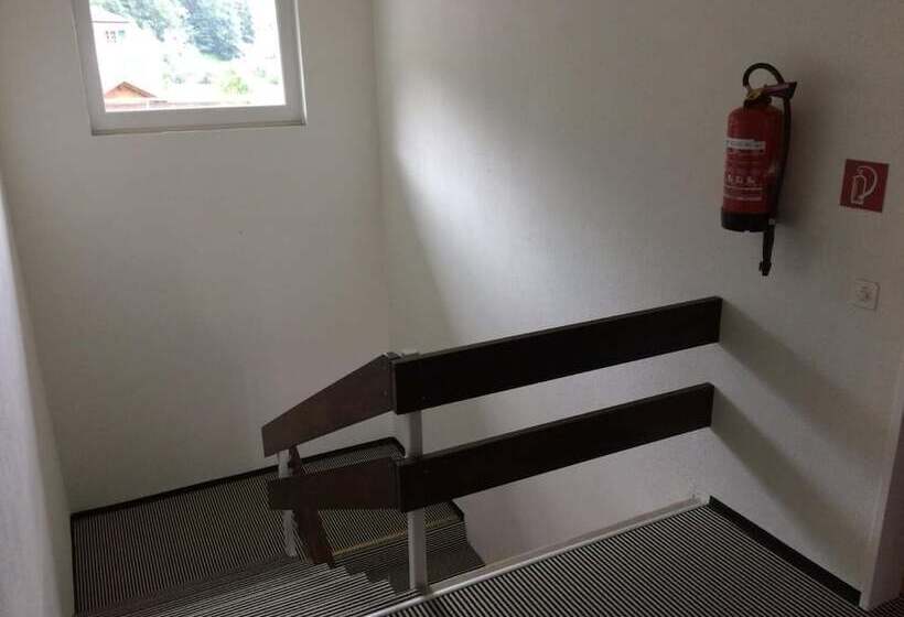 פנסיון Ferien Haus Heidi