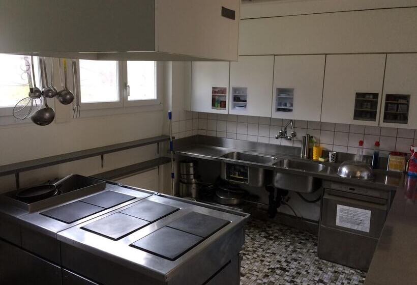 פנסיון Ferien Haus Heidi