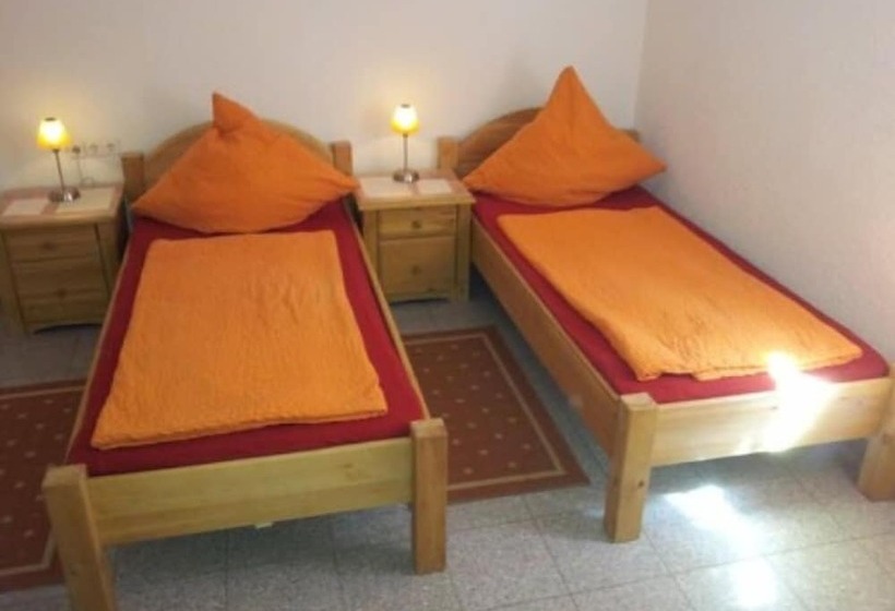 ペンション Gästehaus Walter