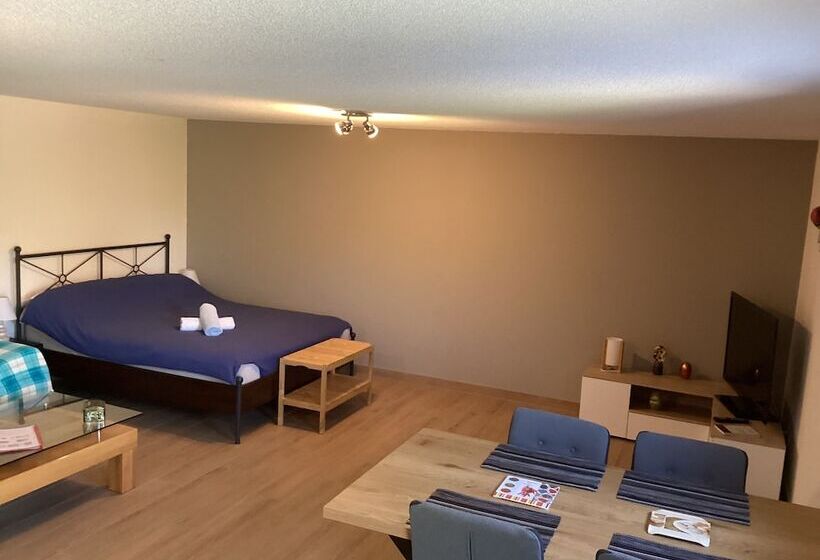 Pension Maison D Hôtes Bleu Cudrefin