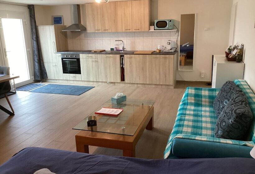 Pension Maison D Hôtes Bleu Cudrefin