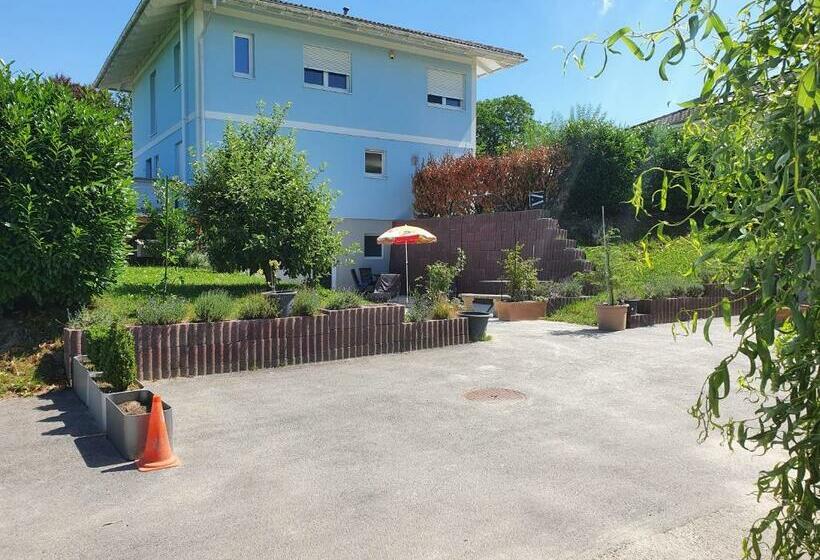 Pension Maison D Hôtes Bleu Cudrefin