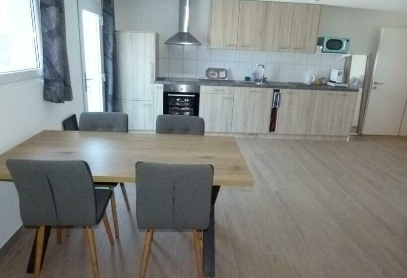 Pension Maison D Hôtes Bleu Cudrefin