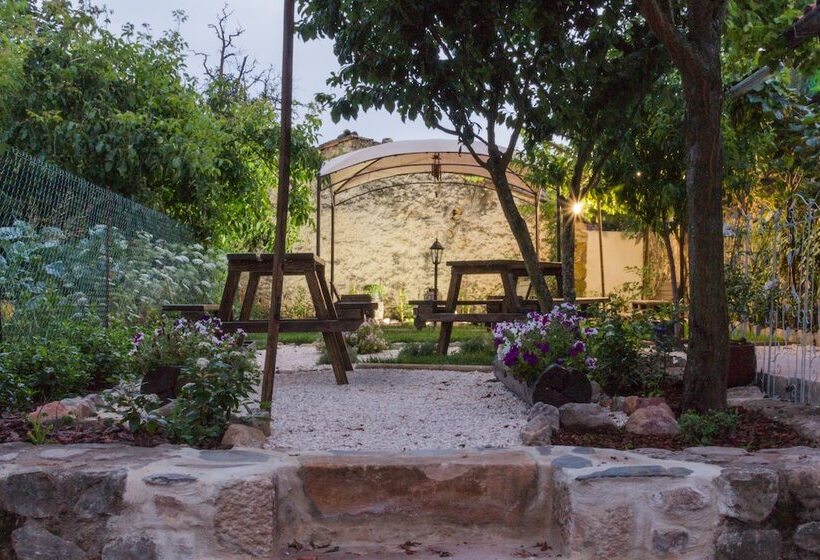 Portantiqua, Guest House