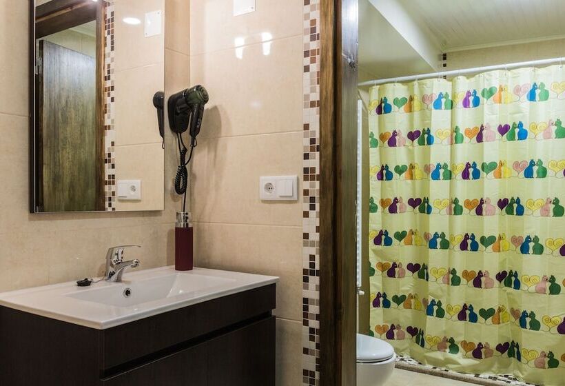 Portantiqua, Guest House