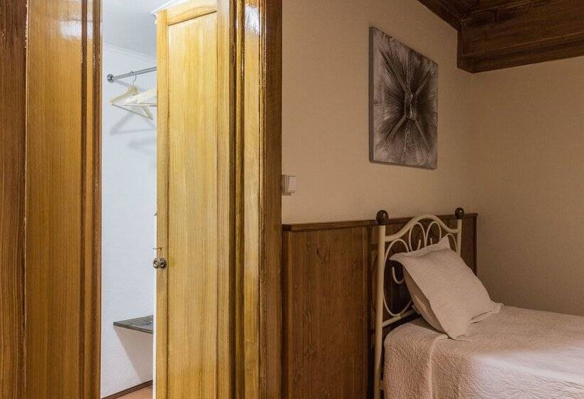 Portantiqua, Guest House