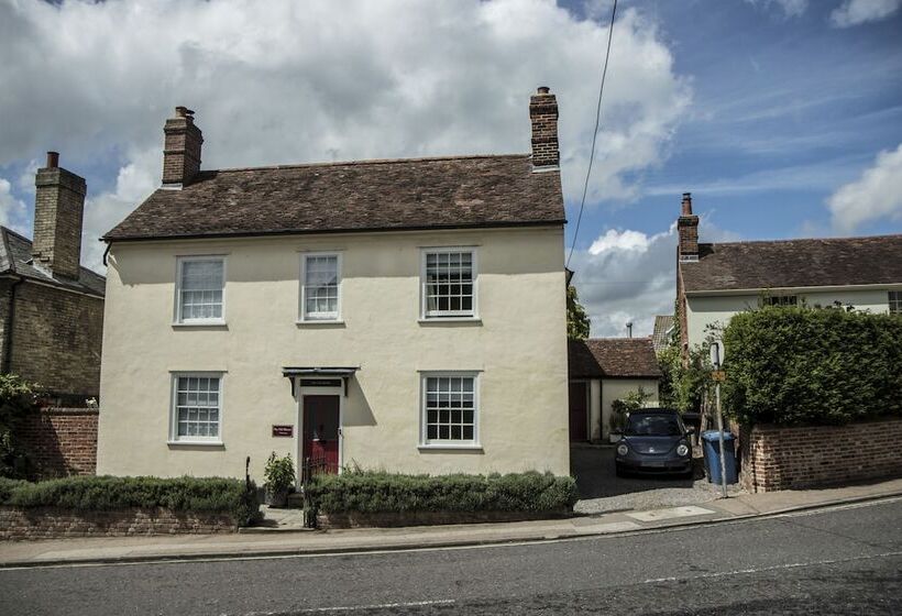 The Old Manse B&b