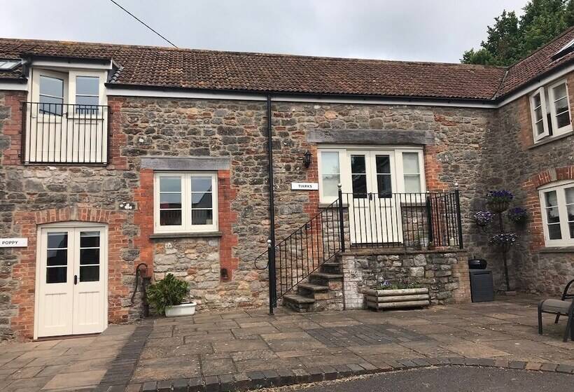 Webbington Farm Holiday Cottages