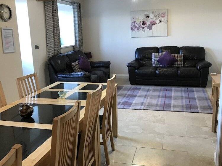 Webbington Farm Holiday Cottages