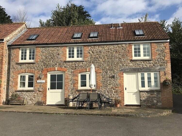 Webbington Farm Holiday Cottages