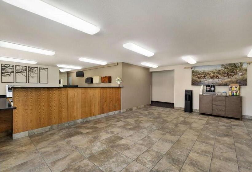 בית מלון כפרי Baymont By Wyndham Elko