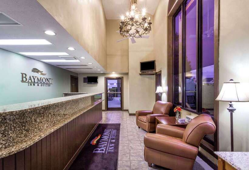 هتل Baymont By Wyndham Pigeon Forge Near Island Drive