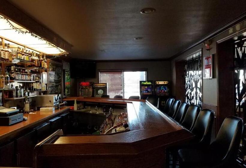 فندق Best Western Plus Concord Inn