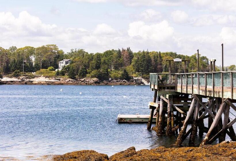 ホテル Bluebird Ocean Point Inn