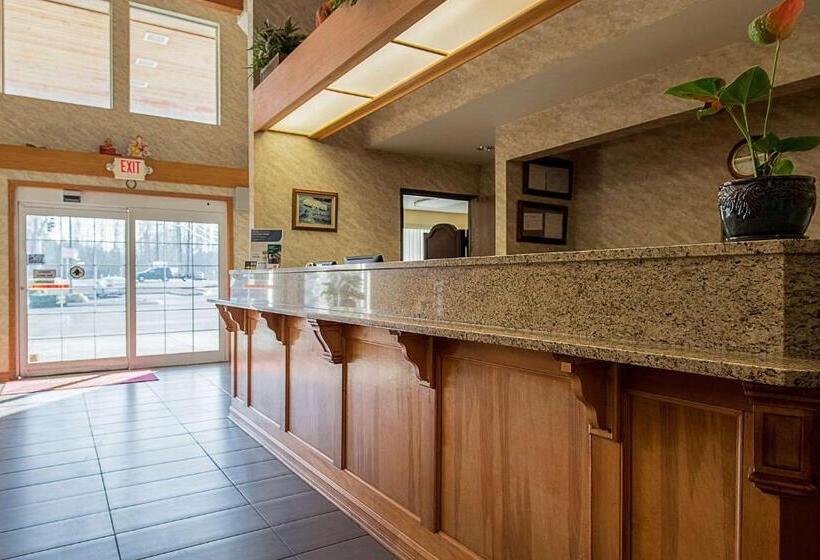 فندق Econo Lodge