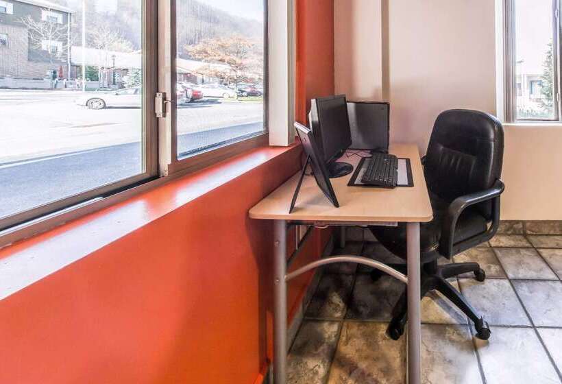 فندق Red Roof Inn Johnstown