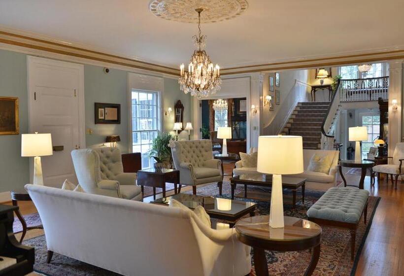 酒店 The Morehead Inn