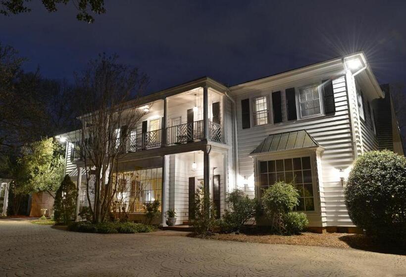 酒店 The Morehead Inn