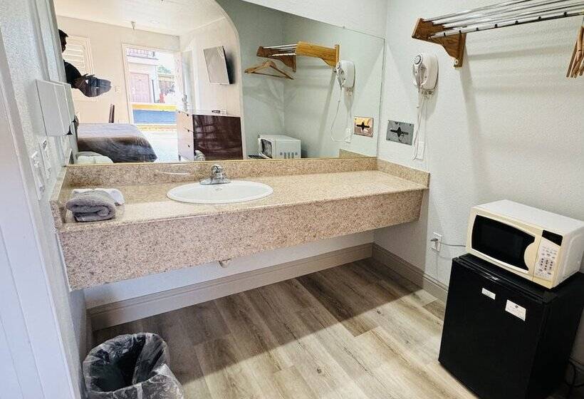 酒店 Morgan Hill Inn