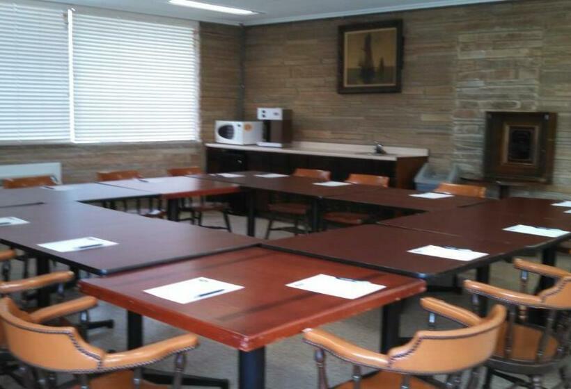 فندق Mount Vernon Inn
