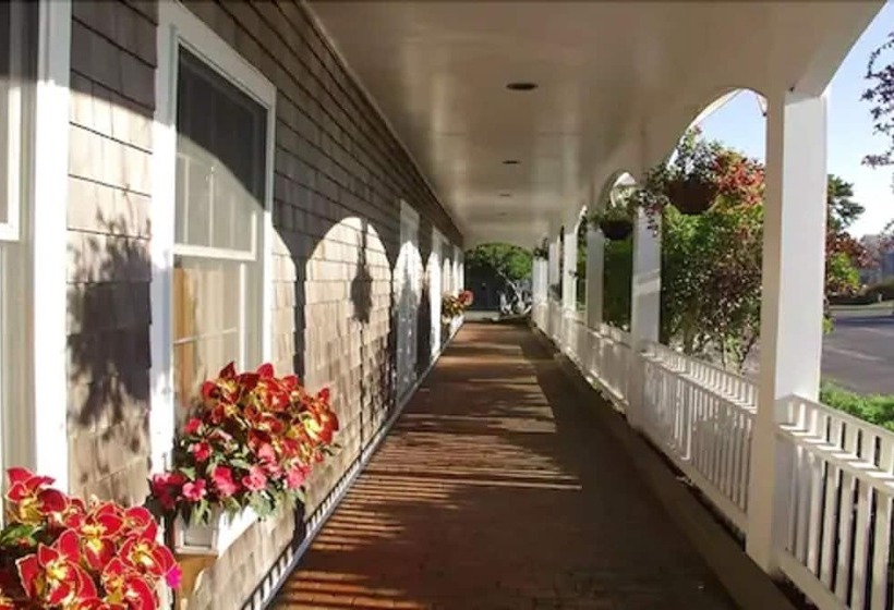 ホテル Nantucket Inn