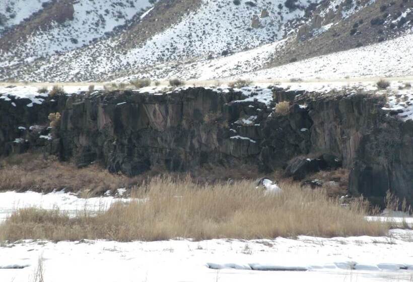 فندق Narrow Gauge Railroad Inn