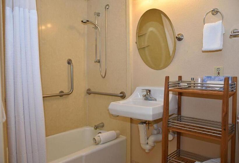 فندق Nautilus Inn  Daytona Beach