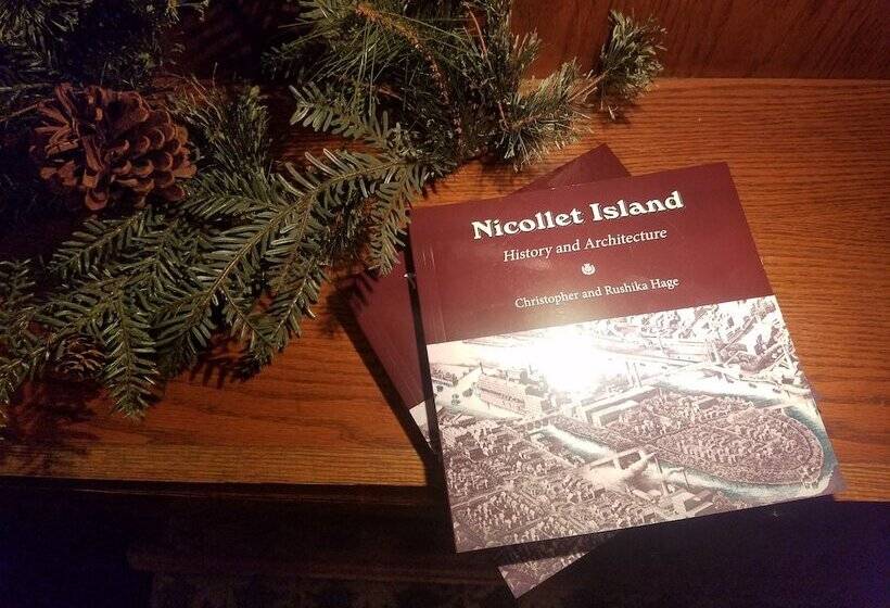 فندق Nicollet Island Inn