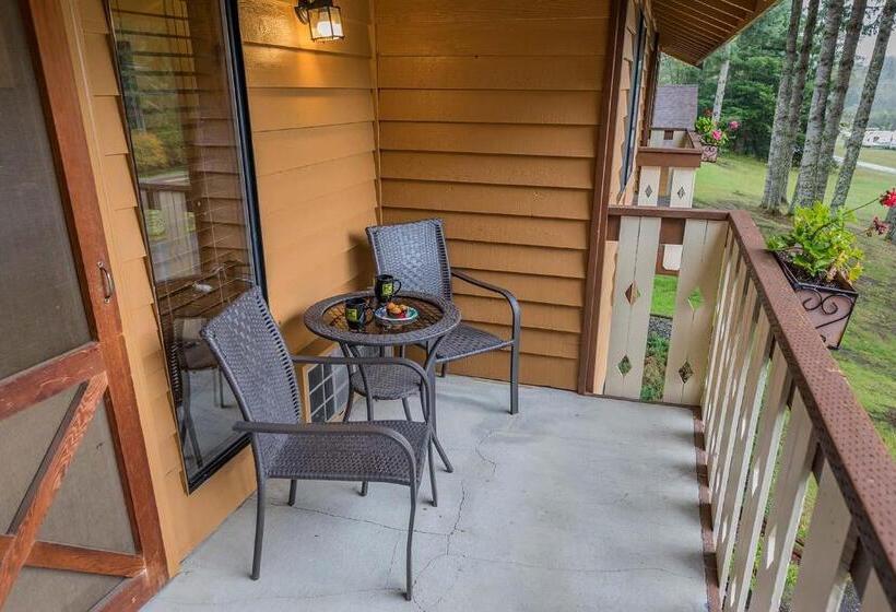 酒店 Nisqually Lodge